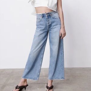 Zara Hi-Rise Wide Leg Cropped Jeans